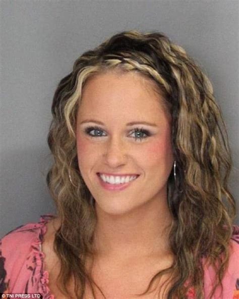 Female Felons Who Look Hot In Their Mugshots Daily Mail Online