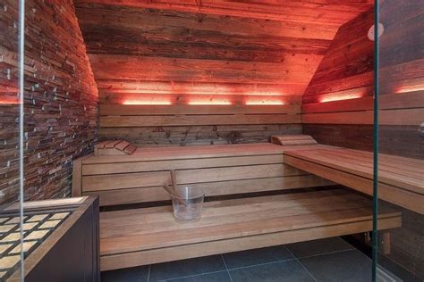 Sauna unter der Dachschräge Bathspiration