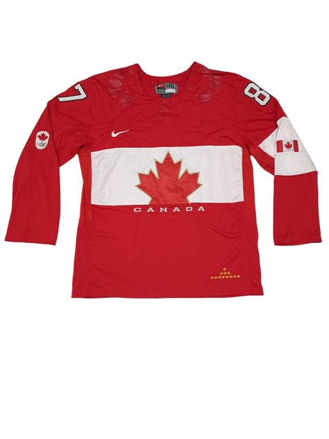 Nike Team Canada 2014 jersey | Grailed