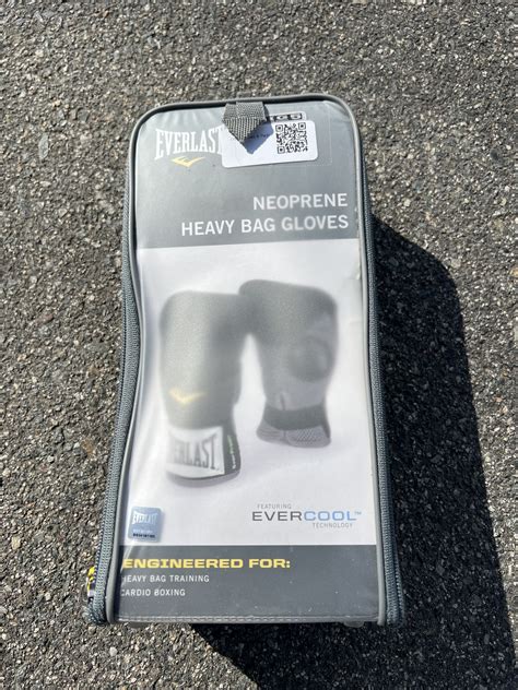 Everlast Boxing Gloves Sidelineswap