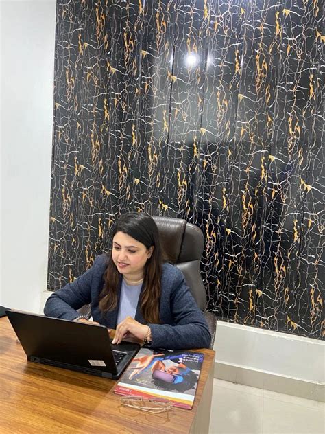 Tamanna Vinayak on LinkedIn: #studentrecruitment #studyincanada # ... 