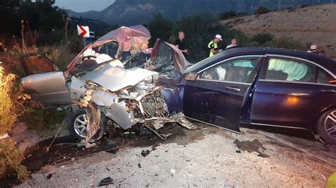 Girne De Irmenlik Yolunda Feci Kaza Ki I Hayat N Kaybetti Bi Man Et