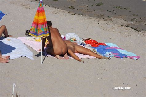 Forumophilia Porn Forum Voyeur Beach Sets Naked Girls In Public Places