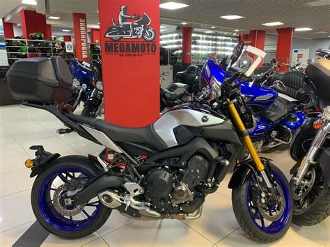 Купить б у Yamaha MT 09 FZ 09 инжектор 6 передач в Москве чёрный naked bike 2018 года на Авто