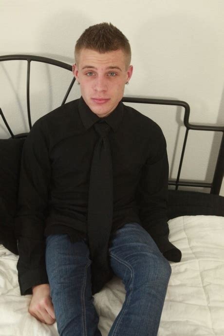 Gay Pec Fetish Pics Free Photos By Category 19nitten