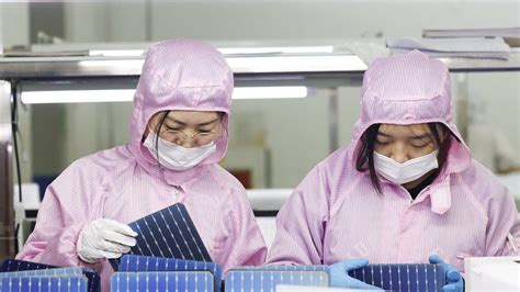 China Covid: Factory activity shrinks more than expected | Profile News ...