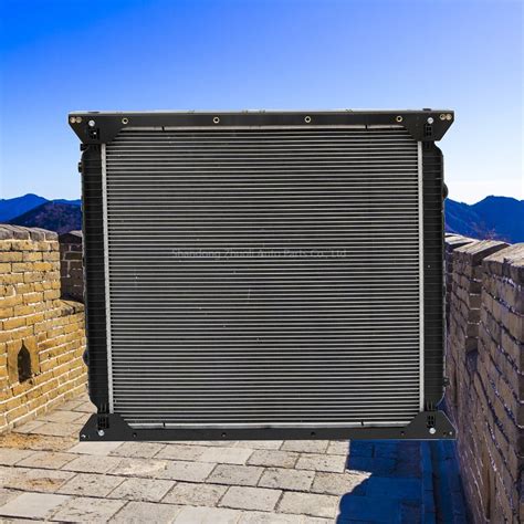 Engine Radiator For Sinotruk Automobile Heavy Truck Radiator China