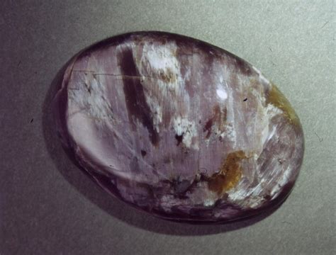 Чароит (минерал), Charoite, Charoit, • Mineral Catalog