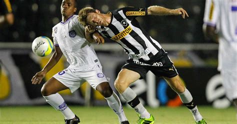 Jorge Wagner Marca Em Estreia E Botafogo Vence Madureira