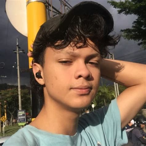 Beautiful Twink Axel Rave Fucking My Ass With His Big Uncut Cock Until He Makes Me Cum Handsfree