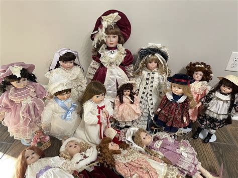 Lot Of 14 Porcelain Doll Collection Collectible Dolls Rare Find