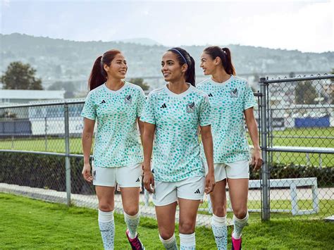 FOTOS La Selección Mexicana femenil tiene nueva playera de visitante