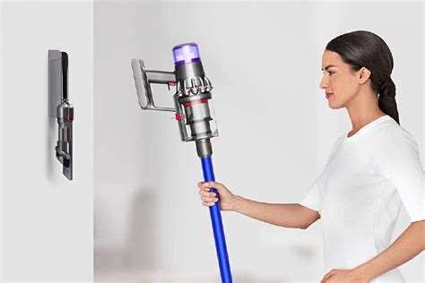 Dyson V10 Vs Dyson V11 A Head To Head Breakdown Of Dysons Stick