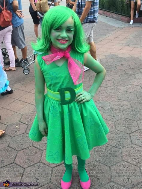 Inside Out Disgust Costume - Photo 4/8