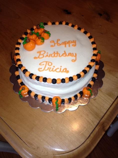 Pumpkin Birthday Cake - CakeCentral.com