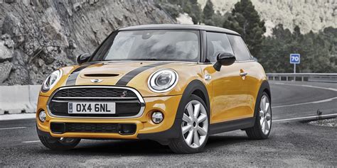 2014 Mini Cooper Hardtop/Convertible | Consumer Guide Auto