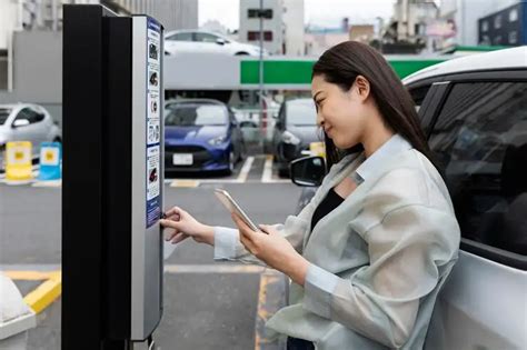 Bandar Udara I Gusti Ngurah Rai Bali Menerapkan Sistem Cashless Dan