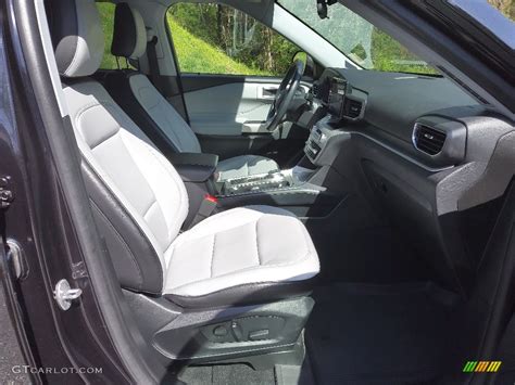 2021 Ford Explorer XLT Interior Color Photos | GTCarLot.com