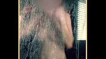 Femme Sous La Douche XVIDEOS