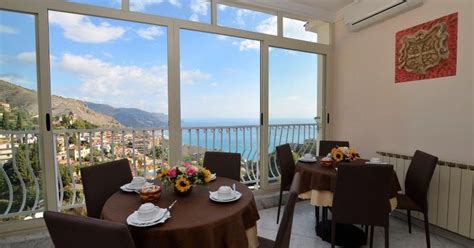 Splendid Hotel Taormina in Taormina, Sicily | loveholidays