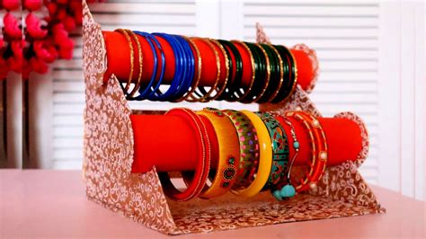 20 Easy DIY Bracelet Holder Ideas (Make Bracelet Display)