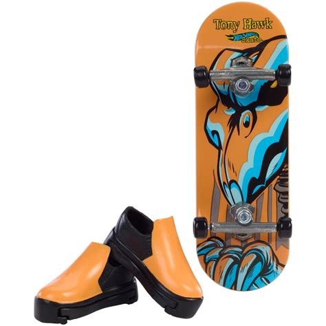 Hot Wheels Skate Neon Bones Fingerboard Tony Hawk sortiert Smyths Toys Österreich