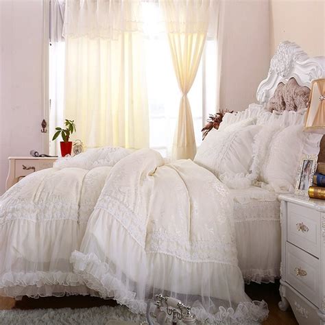 Luxury Bridal Style Victorian Lace Design Full, Queen Size Bedding Sets ...