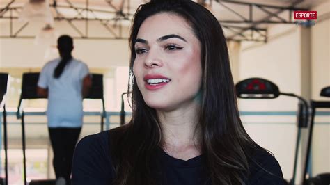 Isa Pecini Fala Sobre Sua Rotina E Preparação Para O Mr Olympia Youtube