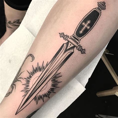 Scottmove On Instagram Parliamenttattoo Tattoos Geometric