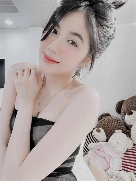 Fan Th C M C Chuy N L M P Hot Girl B Nh Tr Ng C A Rambo Cao L Nh Ch T Lu N Ch Ni Ng R Ng