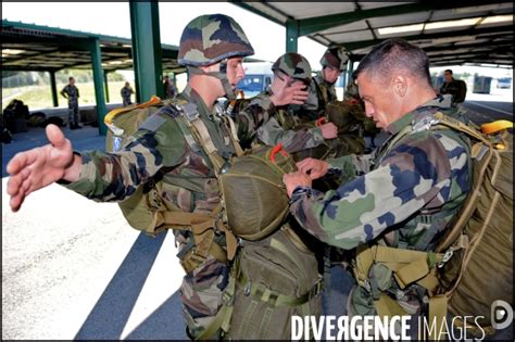 L Cole Des Troupes A Roport Es Par Alain Guilhot Photographie