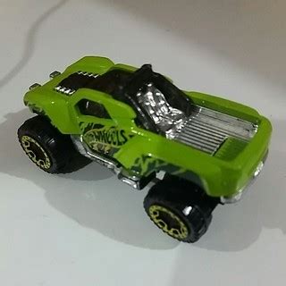 Miniatura Carrinho DHP18 Hot Wheels Shopee Brasil