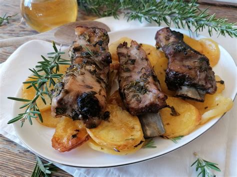 Costine Di Maiale Al Forno Con Patate Curmifood