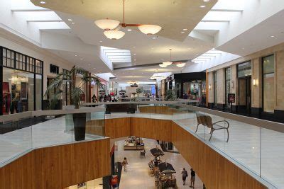 Holyoke Mall - Shopping, Dining and Entertainment in Holyoke, MA