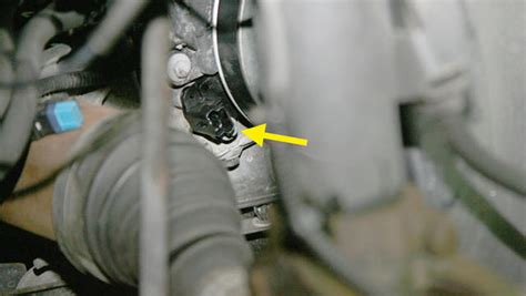 How To Replace The Crankshaft Position Sensor Pictures Auto Express