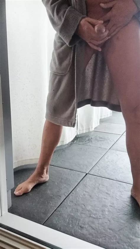 Curtain Terrace Balcony Oinkeln Gay Amateur Porn Feat Schwanzpiss Xhamster