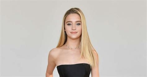 Hot Celebrity Crush Lizzy Greene
