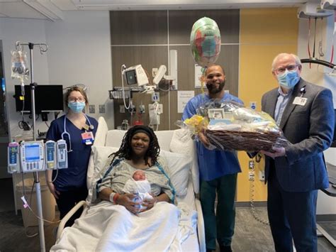 First Baby Born In 2023 At Barnes Jewish Hospital St Louis