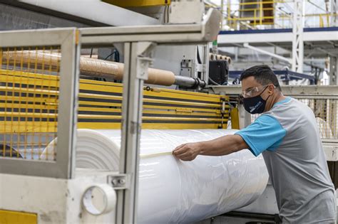 Fábrica de embalagens saiba o que é e conheça exemplos Azul Pack