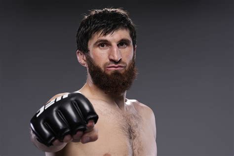 Magomed Ankalaev Responds To Alex Pereiras Claim That He Turned Down