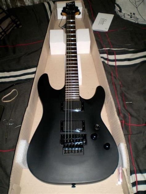 Schecter Damien Fr Electric Guitar With Floyd Rose For Sale Clickbd