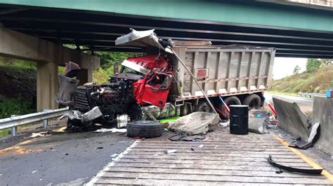 Total Idiots At Work Bad Day At Work Idiots Truck Car