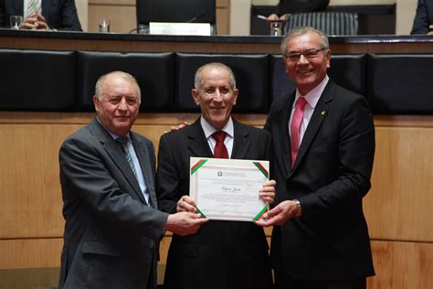 Ag Ncia Alesc Odacir Zonta Recebe T Tulo De Cidad O Catarinense