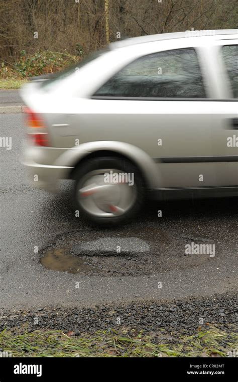 Pothole Holes Hi Res Stock Photography And Images Alamy