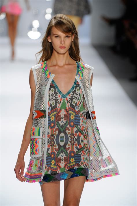 Custo barcelona | Looks