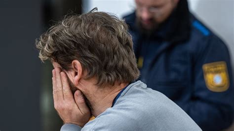 Landshut Freundin Nach Trennung Mit Hammer Erschlagen Lebenslange