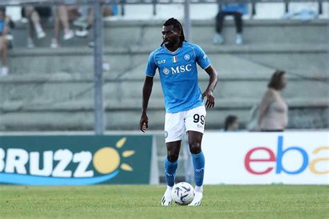 Napoli Anguissa Affascinato Dal Calcio Italiano Sono In Un Grande Club