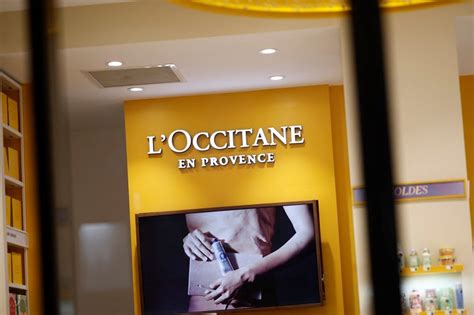 El multimillonario propietario de L Occitane privatizará la empresa en