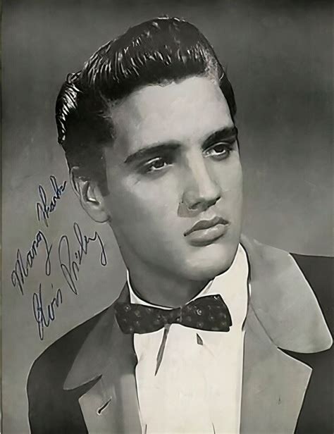 Elvis Presley Signed Photo 8 5 X 11 Autograph Signature Original Hawaii