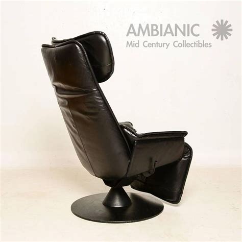 Danish Modern Contura Zero Gravity Recliner Chair By Modi Hjellegjerde